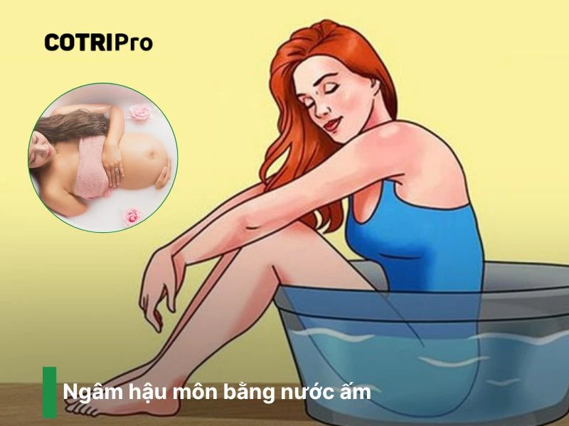 Ngâm hậu môn nước ấm giảm đau hậu môn